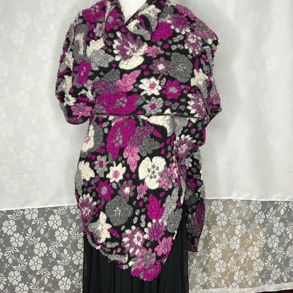 Iperico Gorgeous Wool Purple Floral Felted Kimono Shawl Wrap - Made in Italy - Picture 2 of 8